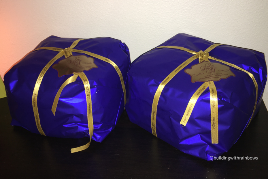 blue panetone packages